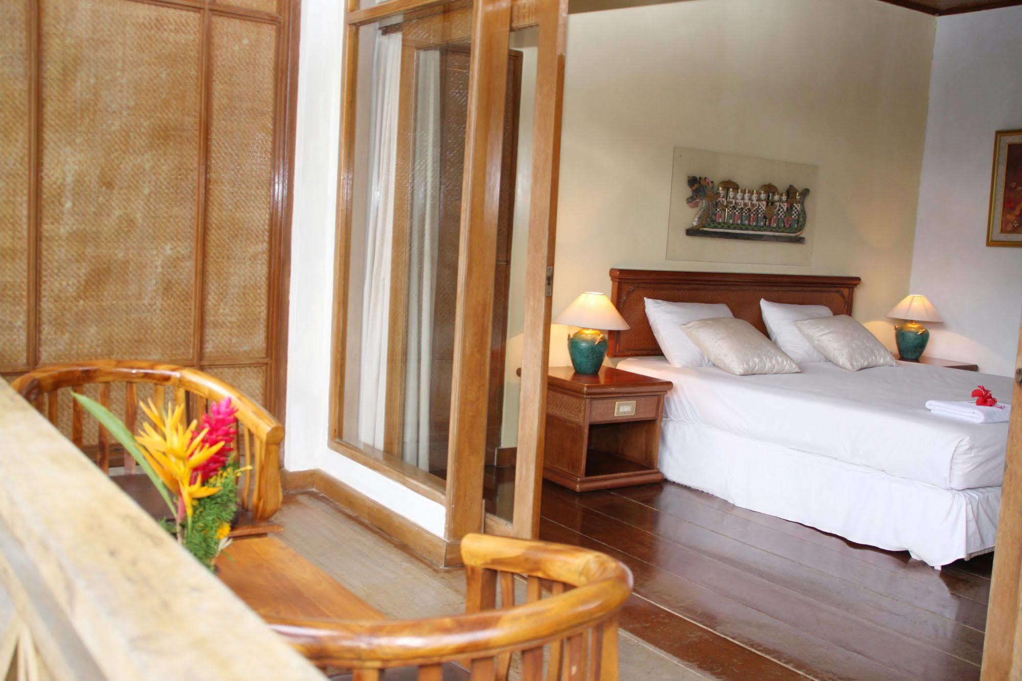 Yeh Panes Bali Hotel Marga Exterior photo
